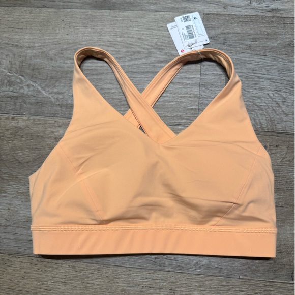 Lululemon Envital Bra - Picture 1 of 3